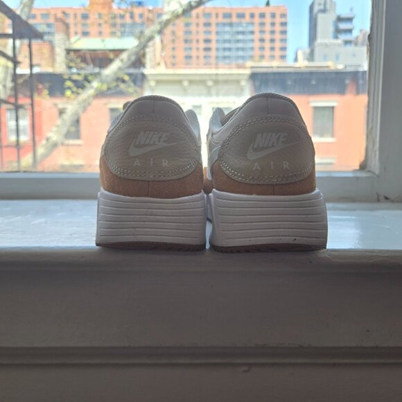 Women's Nike Air Max SC Size 9 - Picture 2 of 5